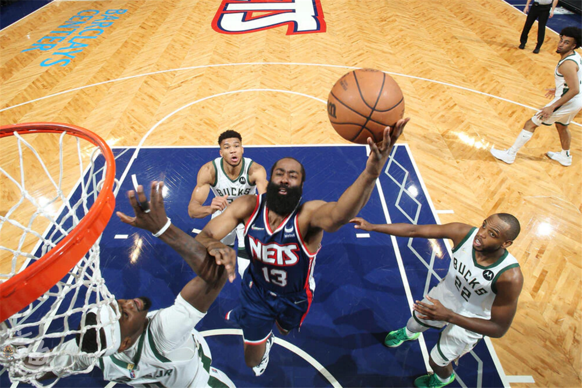 火博平台 -赛地聚焦：欧联关键时刻热度飙升，巴黎圣日耳曼手感冰凉，媒体盛赞，纪律约束更严格的简单介绍