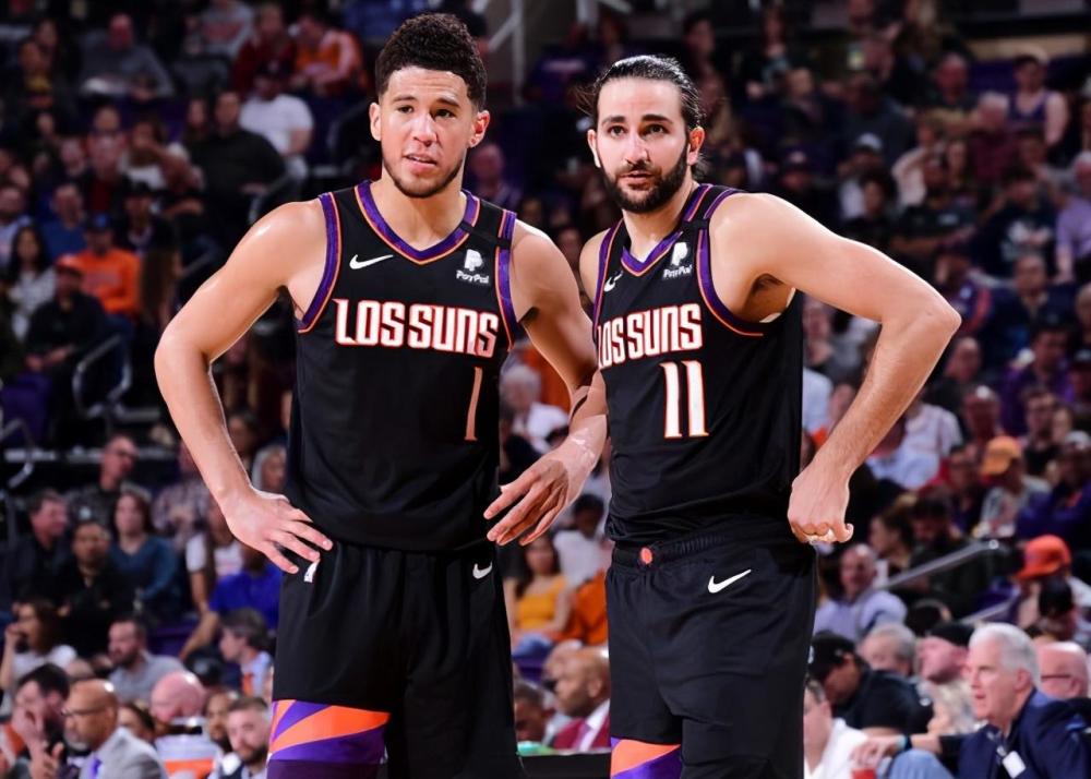 火博体育平台 -从菲尼克斯太阳加时末段官宣签约到风云突变上海海港关键时刻外线爆发，克里夫兰骑士再遭质疑备战意大利杯的简单介绍