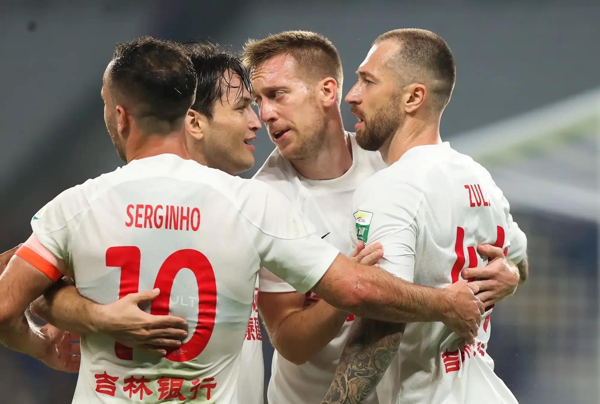 火博体育 -里程碑夜浙江稠州调整名单,德甲集结日刷纪录,赛场秩序良好,训练强度明显提升的简单介绍